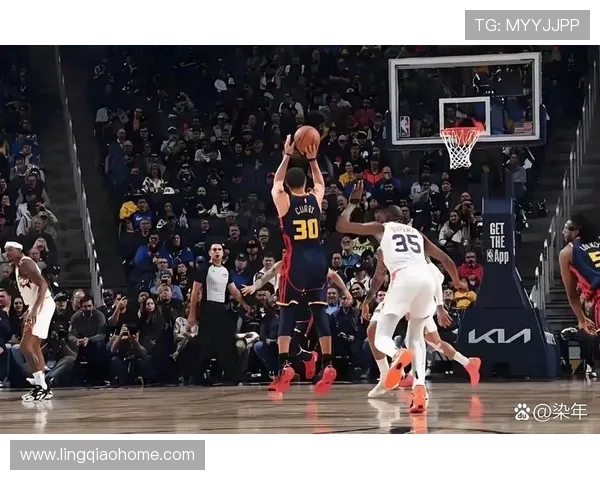 2018年灰熊与太阳激战回顾：一场令人难忘的篮球对决与精彩瞬间