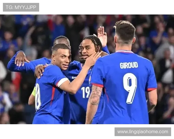 姆巴佩领衔法国队征战世界杯新篇章球迷期待他的精彩表现与突破之旅 姆巴佩领衔法国队征战世界杯新篇章球迷期待他的精彩表现与突破之旅