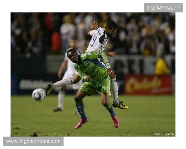 温哥华白帽与费城联合的激烈对决揭示足球战术与团队精神的较量