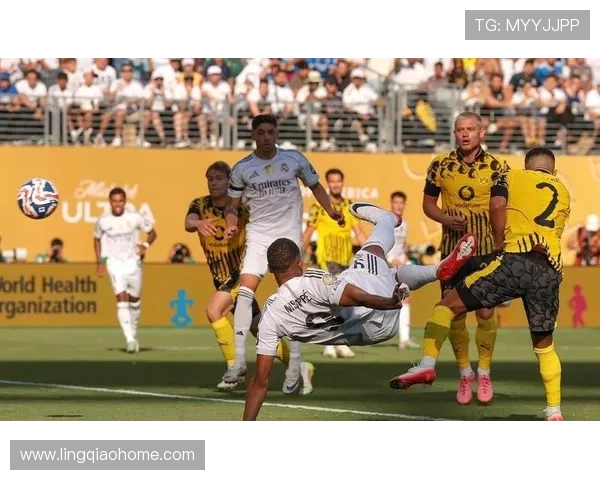 皇马与拜仁激情对决声音直播全程回顾与精彩瞬间分享