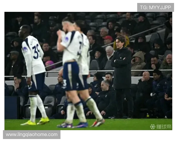 谢菲联主场迎战热刺双方争夺英超关键三分之战