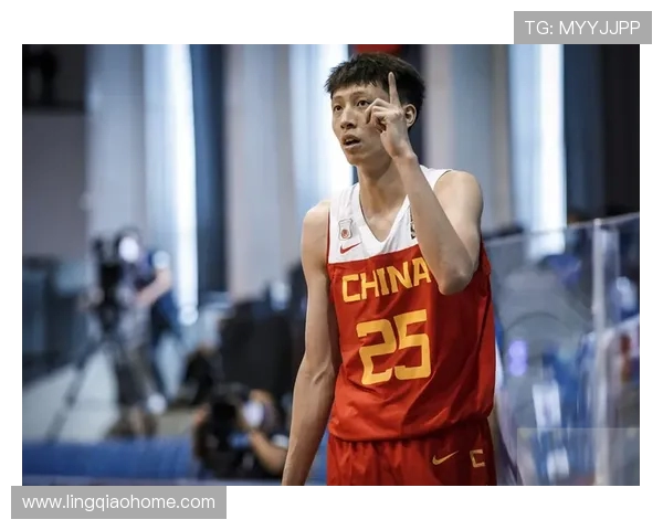 赵岩昊的篮球之路:从青涩少年到职业赛场的璀璨明星 赵岩昊的篮球之路:从青涩少年到职业赛场的璀璨明星