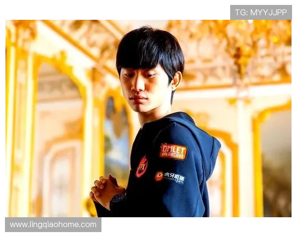 FPX状态引发热议电竞圈对其表现的分歧与争论