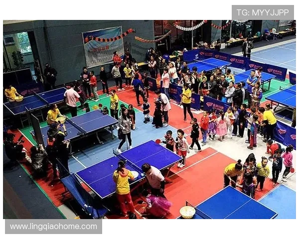 南京足球队的耐力之路：从艰辛训练到赛场拼搏的全景探讨